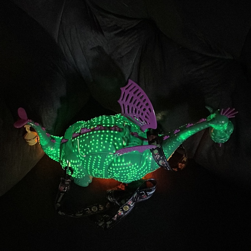 Disney Parks Main Street Electrical Parade Elliott Light Up Popcorn Bucket - Picture 10 of 13